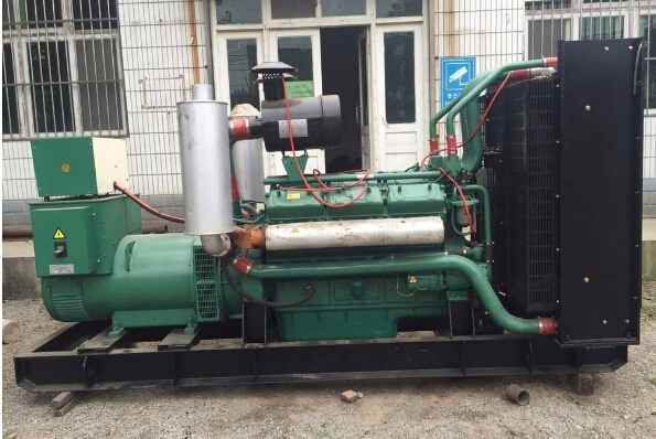 武汉汉阳县玉柴250kw大型柴油发电机组